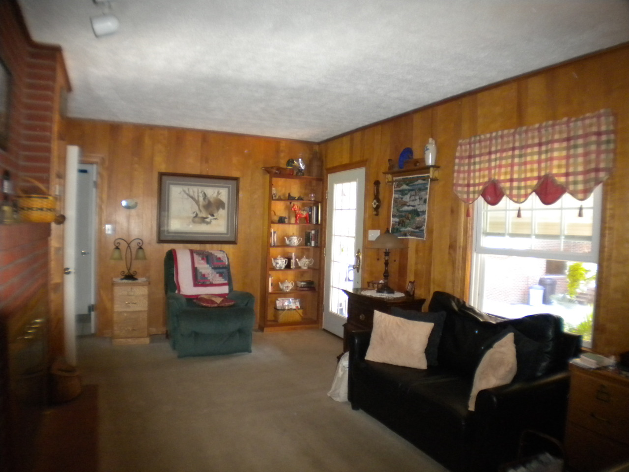 1266 Old Leaksville Road Ridgeway, VA 24148 - Photo 9 of 16 Family Room