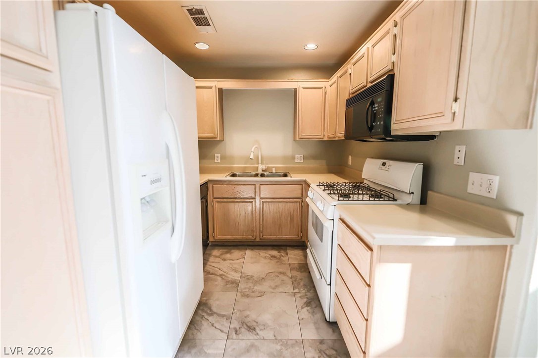 5779 Ritter Lane Las Vegas, NV 89118 - Photo 13 of 37