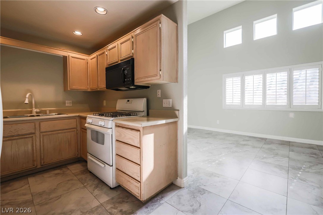 5779 Ritter Lane Las Vegas, NV 89118 - Photo 14 of 37