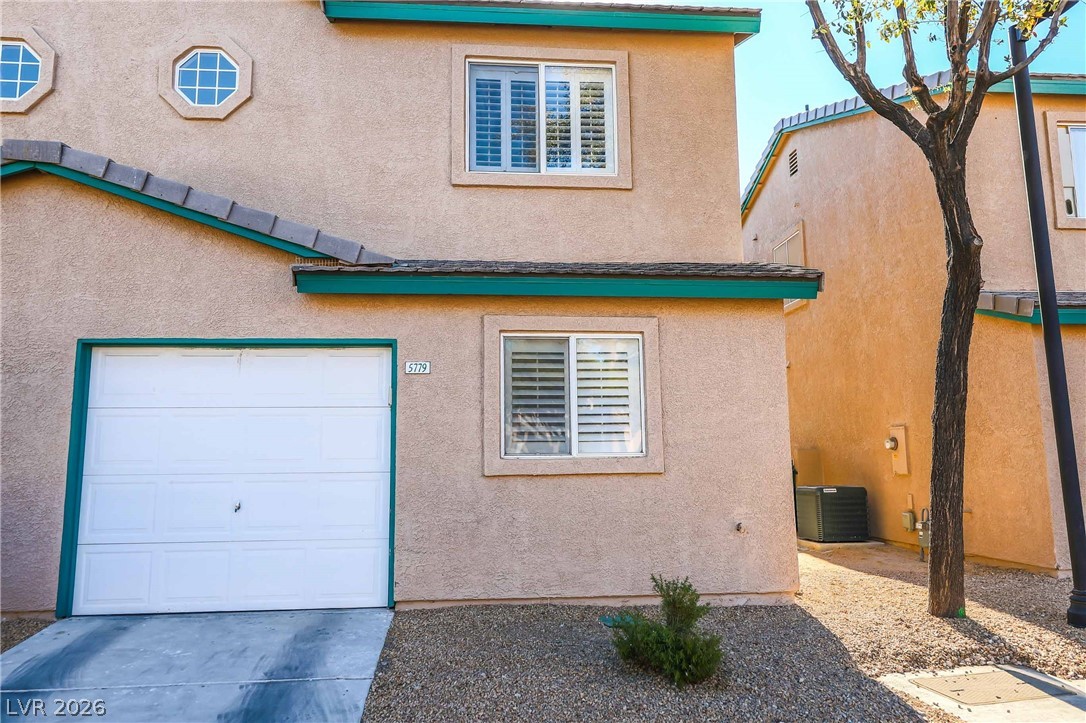 5779 Ritter Lane Las Vegas, NV 89118 - Photo 2 of 37