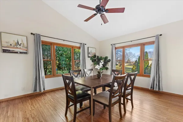 $544,899 | 7170 Countryside Drive, Franklin, WI 53132
