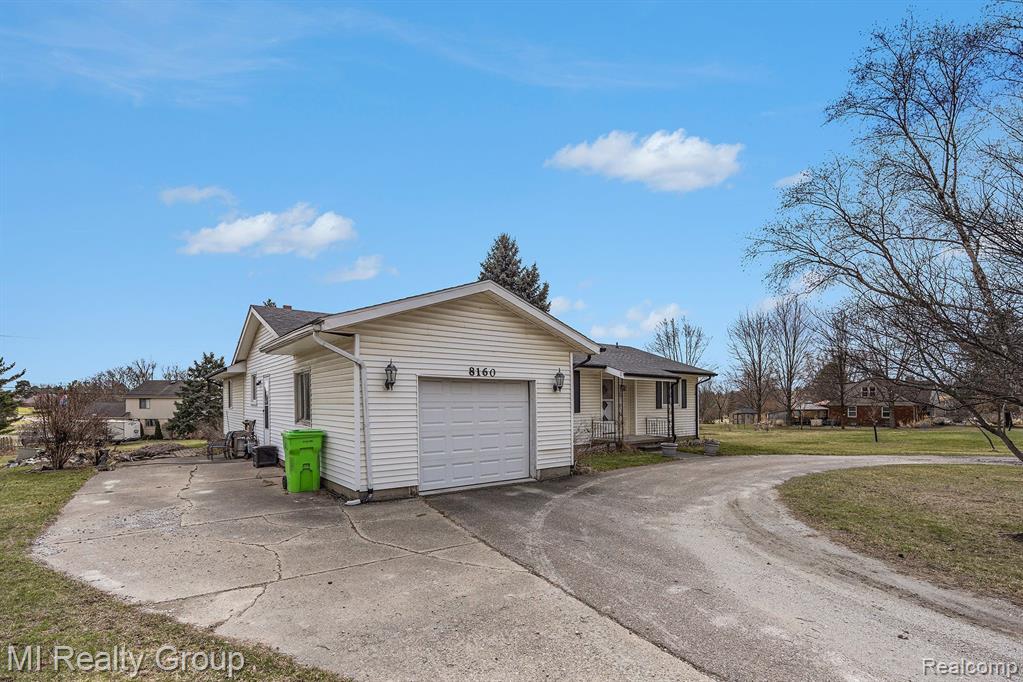 8160 32 Mile Road Washington, MI 48095 - Photo 5 of 29 Gallery Image 5