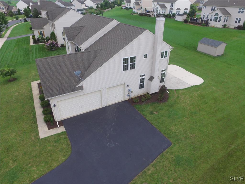 127 Lower Way Road Easton, PA 18045 - Photo 3 of 44 Gallery Image 3