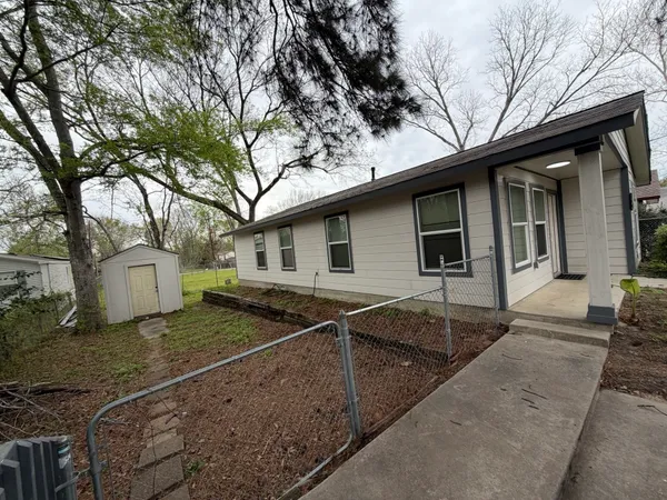 $1,550 | 710 Avenue J Place, Conroe, TX 77301