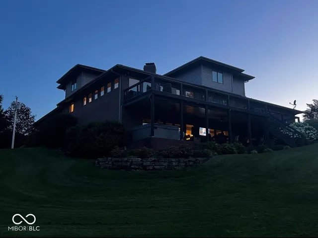 $1,400,000 | 9398 West Mirror Road, Columbus, IN 47201