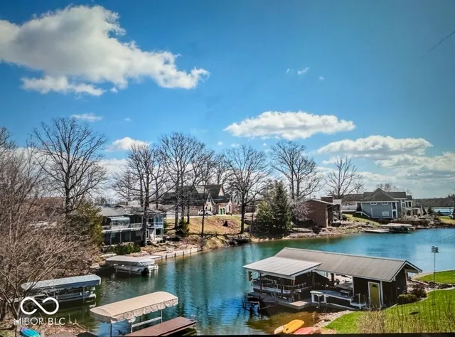 $1,400,000 | 9398 West Mirror Road, Columbus, IN 47201