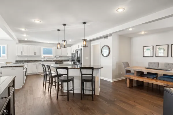 $1,365,000 | 9398 West Mirror Road, Columbus, IN 47201