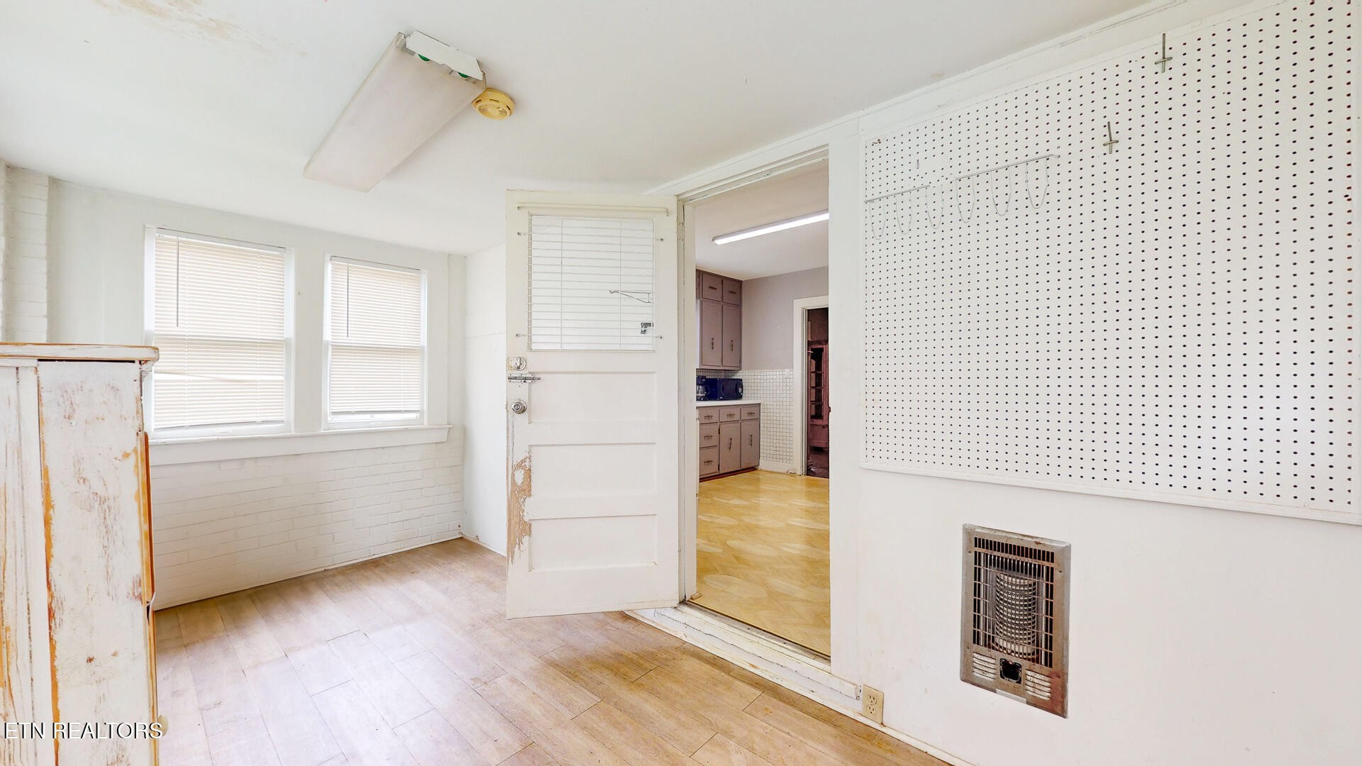 4422 Singleton Station Road Louisville, TN 37777 - Photo 10 of 29 Gallery Image 10