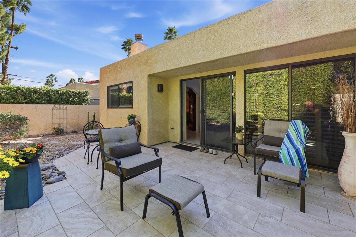 200 East Racquet Club Road, Unit 2 Palm Springs, CA 92262 - Photo 47 of 56 51-6E3A9159