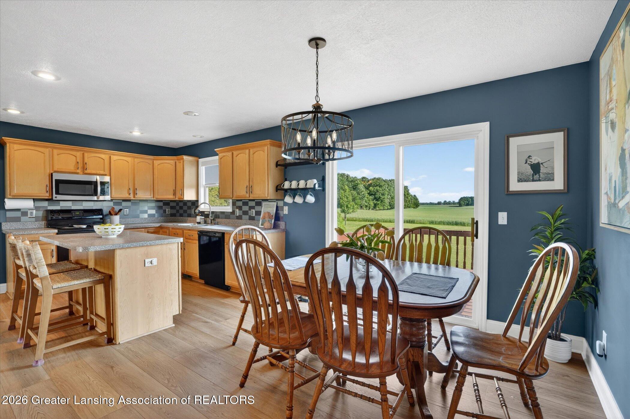 11430 West Howe Road Eagle, MI 48822 - Photo 16 of 50 15-11430-W-Howe-Rd-Windowstill