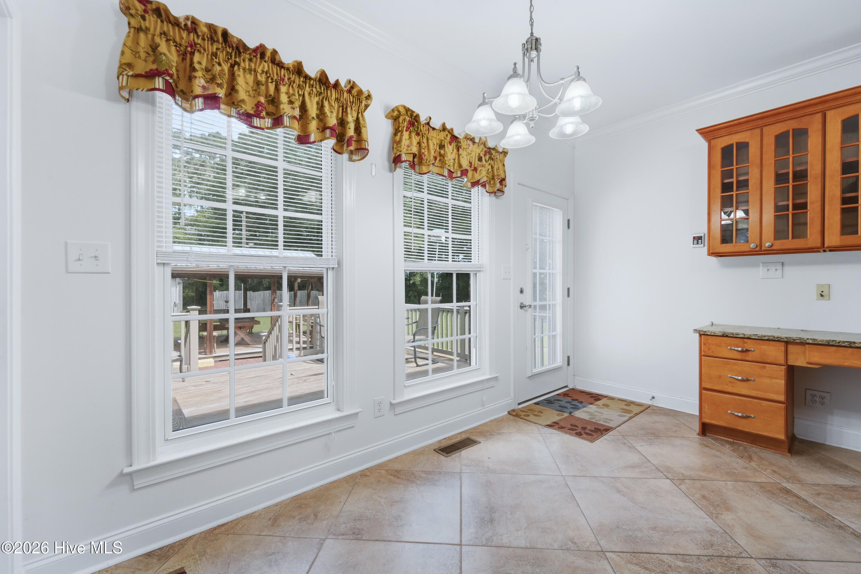 1380 Oak Grove Road Trenton, NC 28585 - Photo 25 of 85 eat in kitchen nook