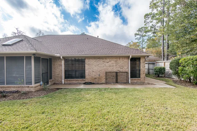 $349,000 | 7914 King Arthur Court, Spring, TX 77379
