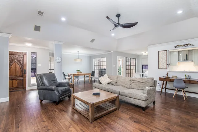 $349,000 | 7914 King Arthur Court, Spring, TX 77379