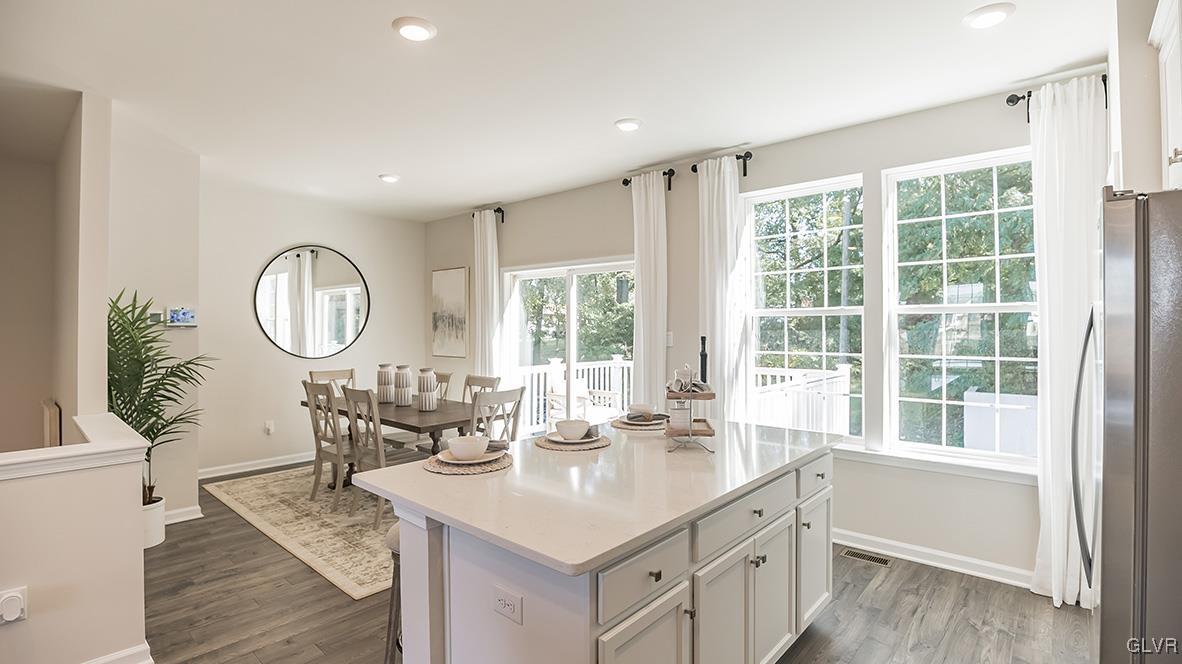 249 Winding Road Easton, PA 18040 - Photo 3 of 23 Gallery Image 3