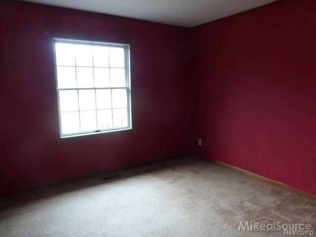 15390 Burt Road Capac, MI 48014 - Photo 8 of 14 9.JPG
