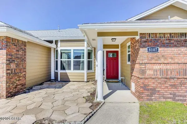 $2,300 | 8107 Heritage Woods Lane, Panama City, FL 32404