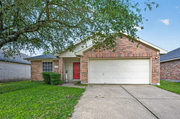 $249,999 | 7919 Pelican Lane, Baytown, TX 77523