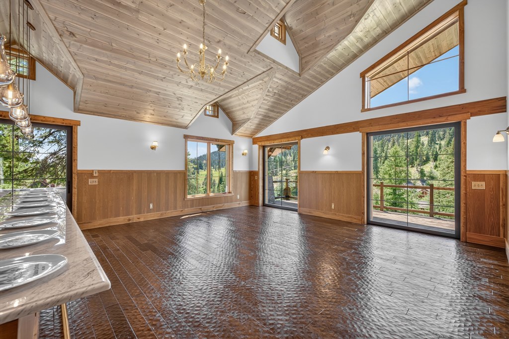 25 Haystack Court Donnelly, ID 83615 - Photo 6 of 77
