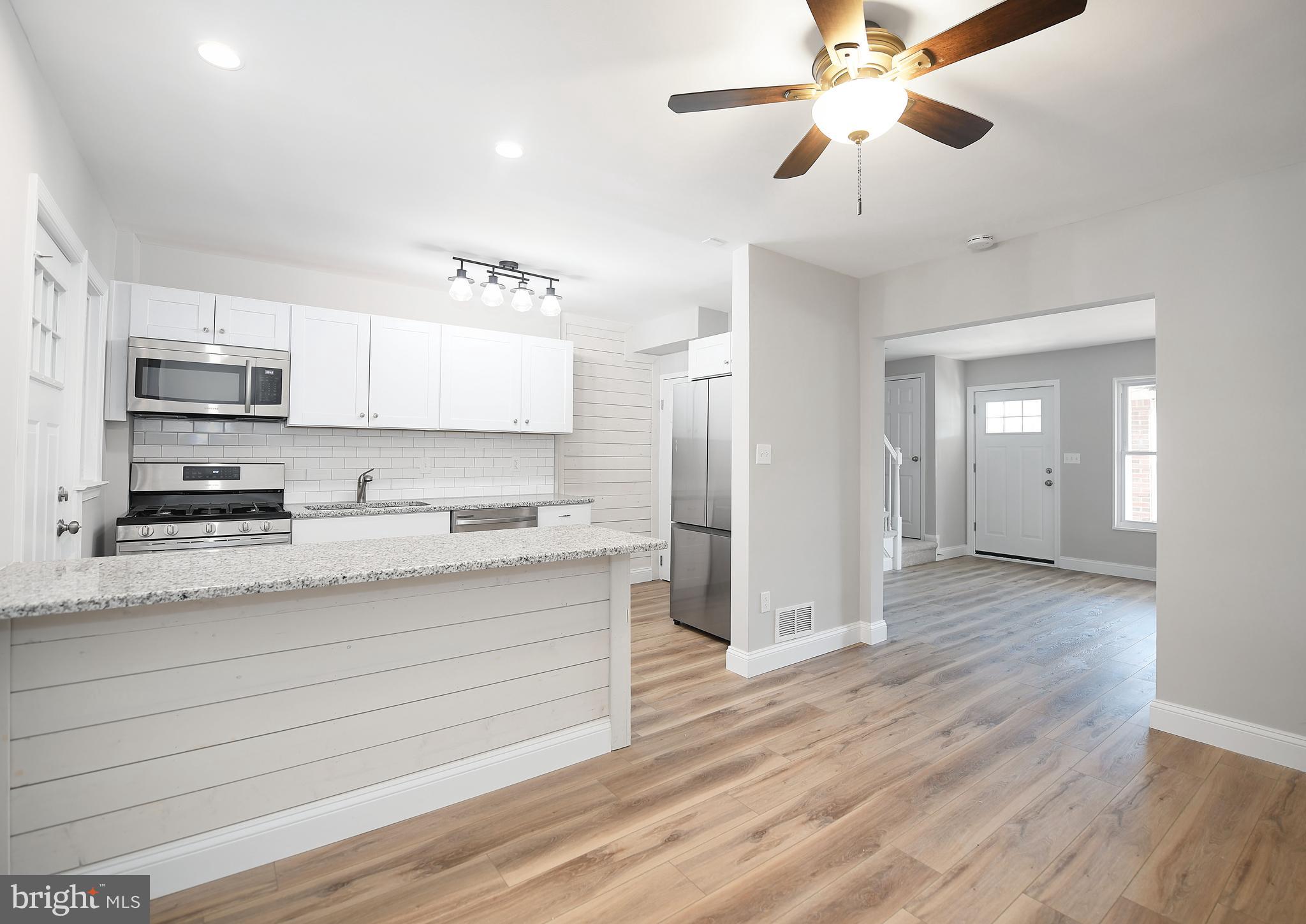 7920 Charlesmont Road Baltimore, MD 21222 - Photo 8 of 33 Beautiful Kitchen!