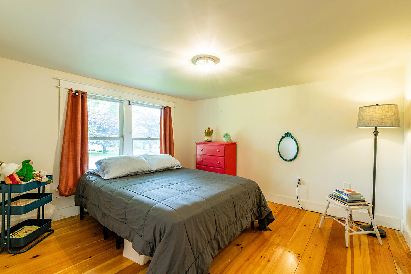 410 Main Street Warren, ME 04864 - Photo 32 of 50 Bedroom #2