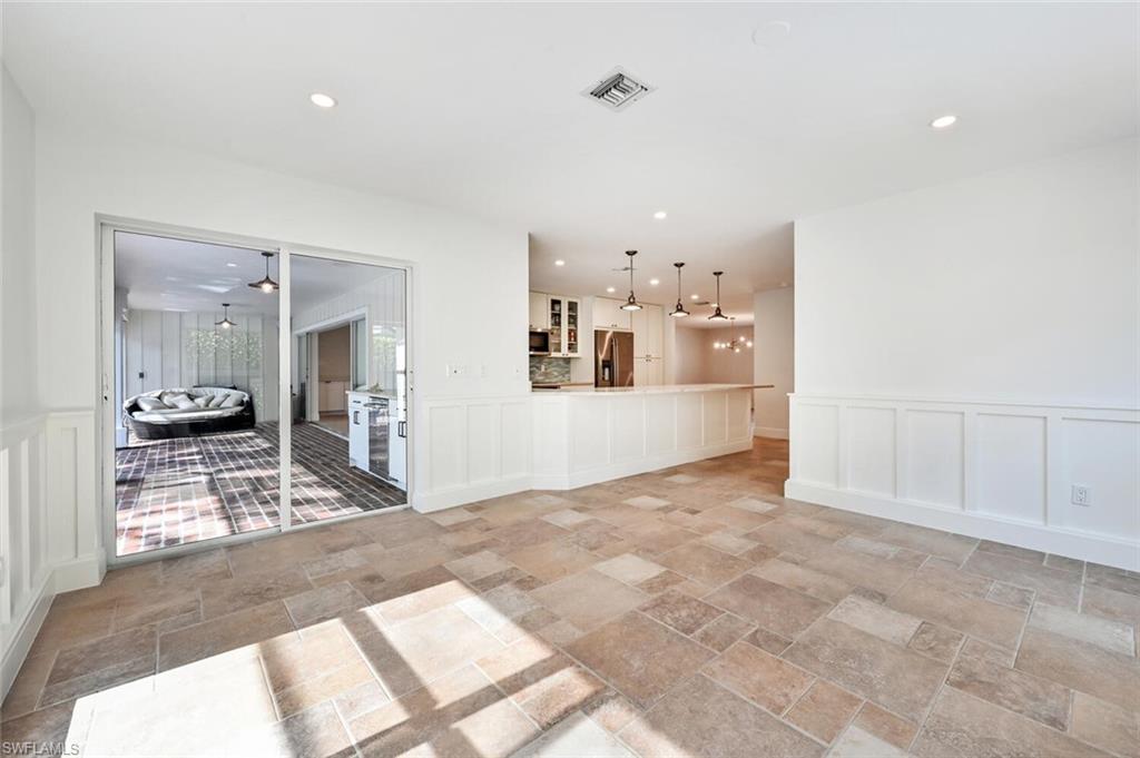508 Devils Lane Naples, FL 34103 - Photo 16 of 35