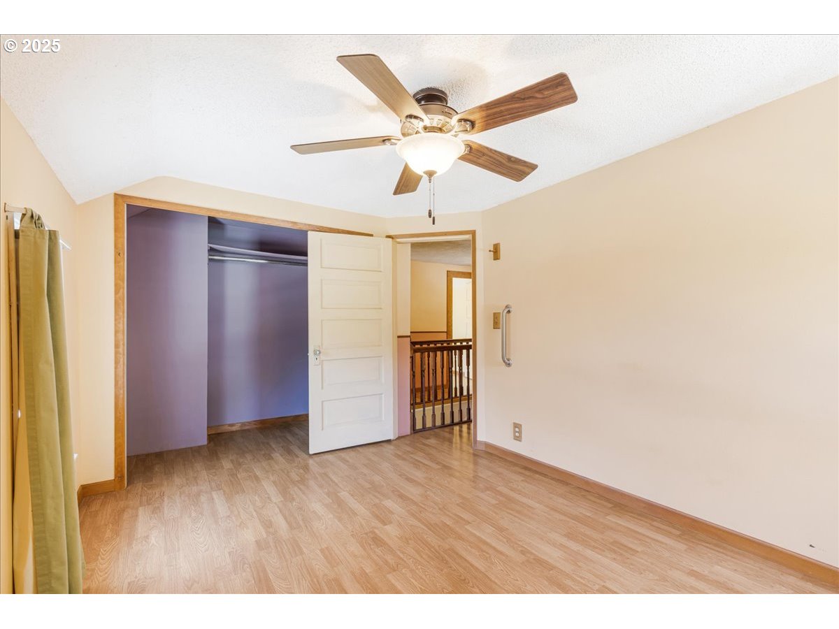 9545 Northeast Red Hills Road Dundee, OR 97115 - Photo 26 of 48 Gallery Image 26