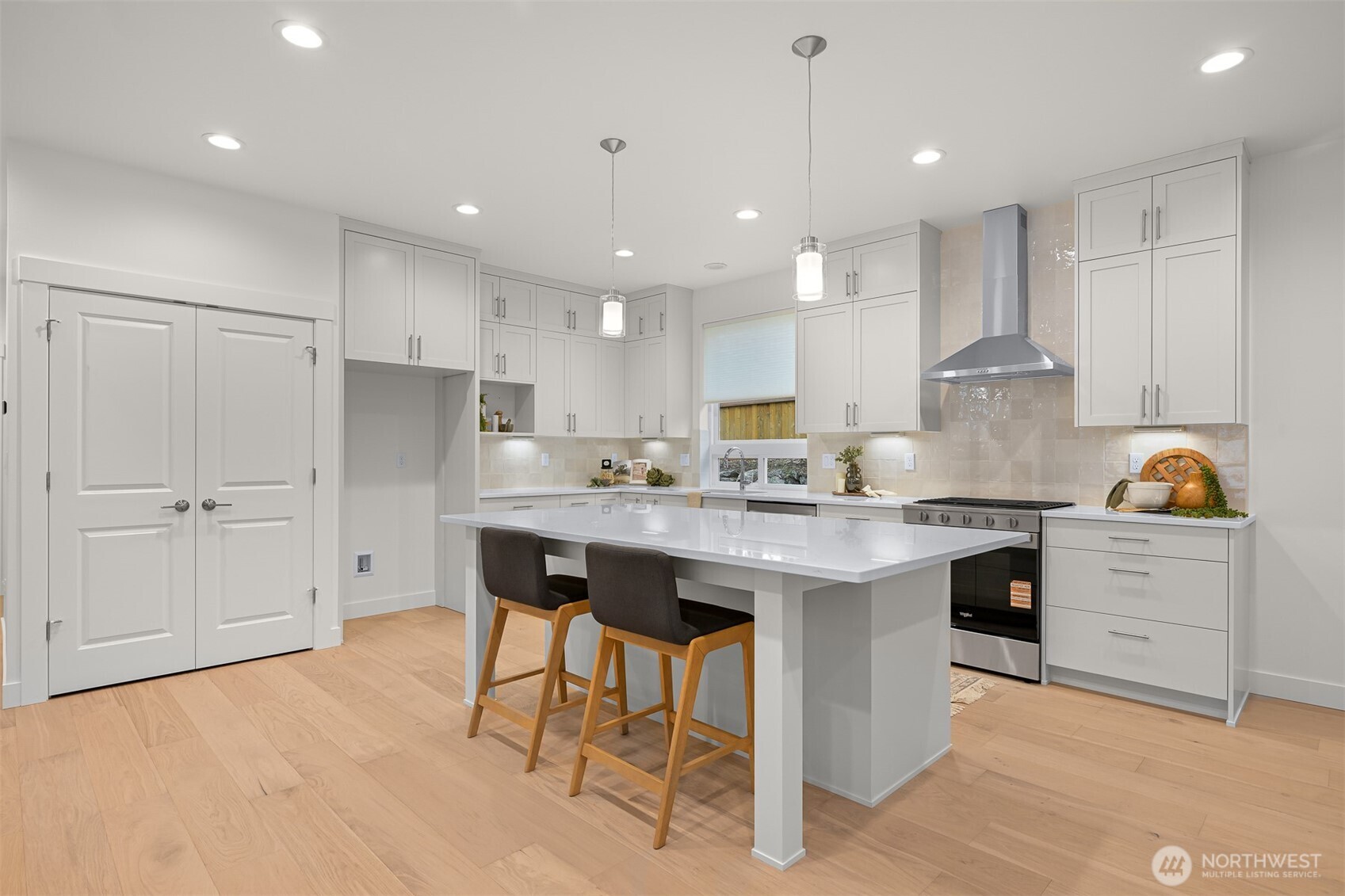 1101 Whidbey Street Bellingham, WA 98229 - Photo 12 of 33