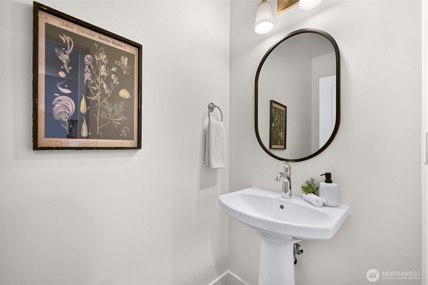 1101 Whidbey Street Bellingham, WA 98229 - Photo 21 of 33