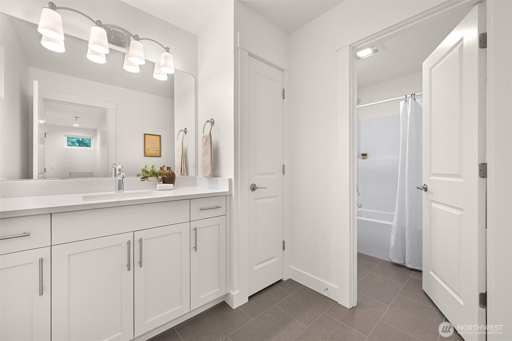 1101 Whidbey Street Bellingham, WA 98229 - Photo 31 of 33