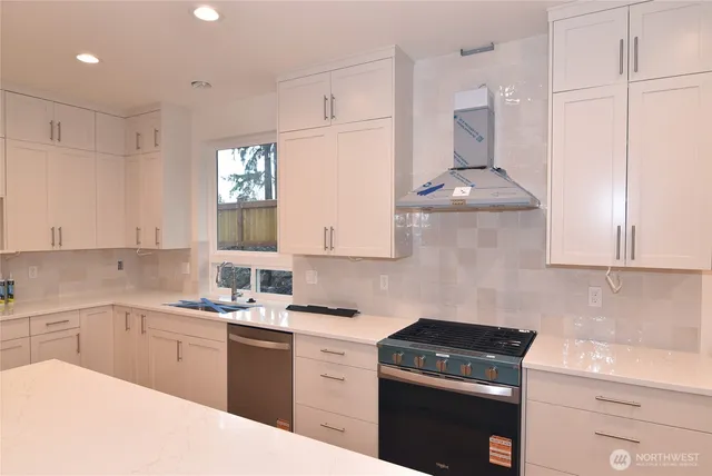 $989,950 | 1101 Whidbey Street, Bellingham, WA 98229