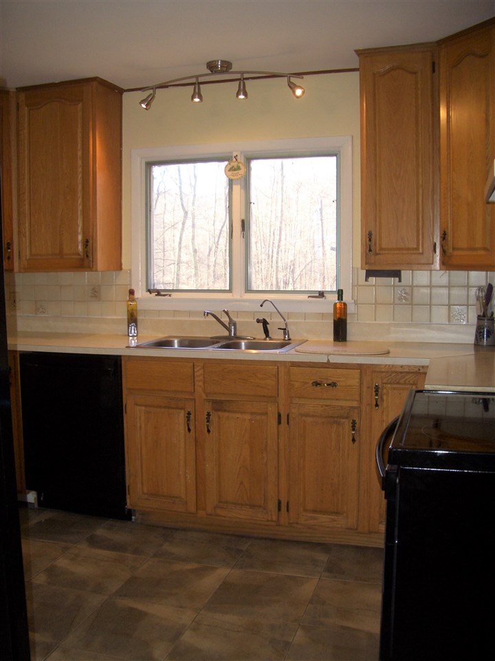 432 Homer Stone Road Wallingford, VT 05773 - Photo 5 of 32