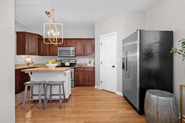 $2,100 | 914 Spence Enclave Court, Nashville, TN 37210