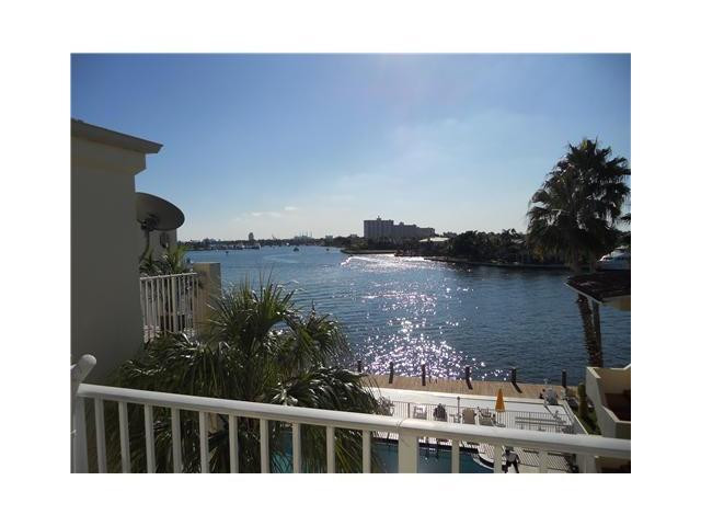 341 North Birch Road, Unit 414 Fort Lauderdale, FL 33304 - Photo 4 of 14 View