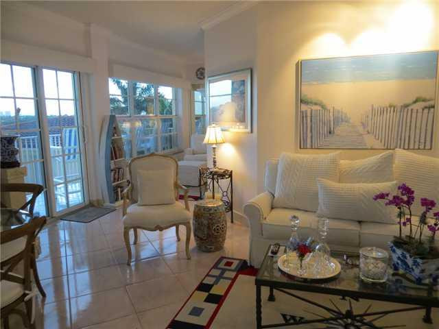 341 North Birch Road, Unit 414 Fort Lauderdale, FL 33304 - Photo 6 of 14 Exterior Front