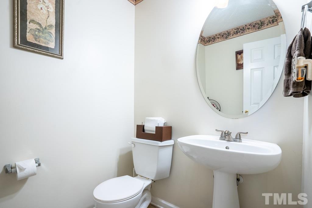 5921 Ricker Road Raleigh, NC 27610 - Photo 12 of 30