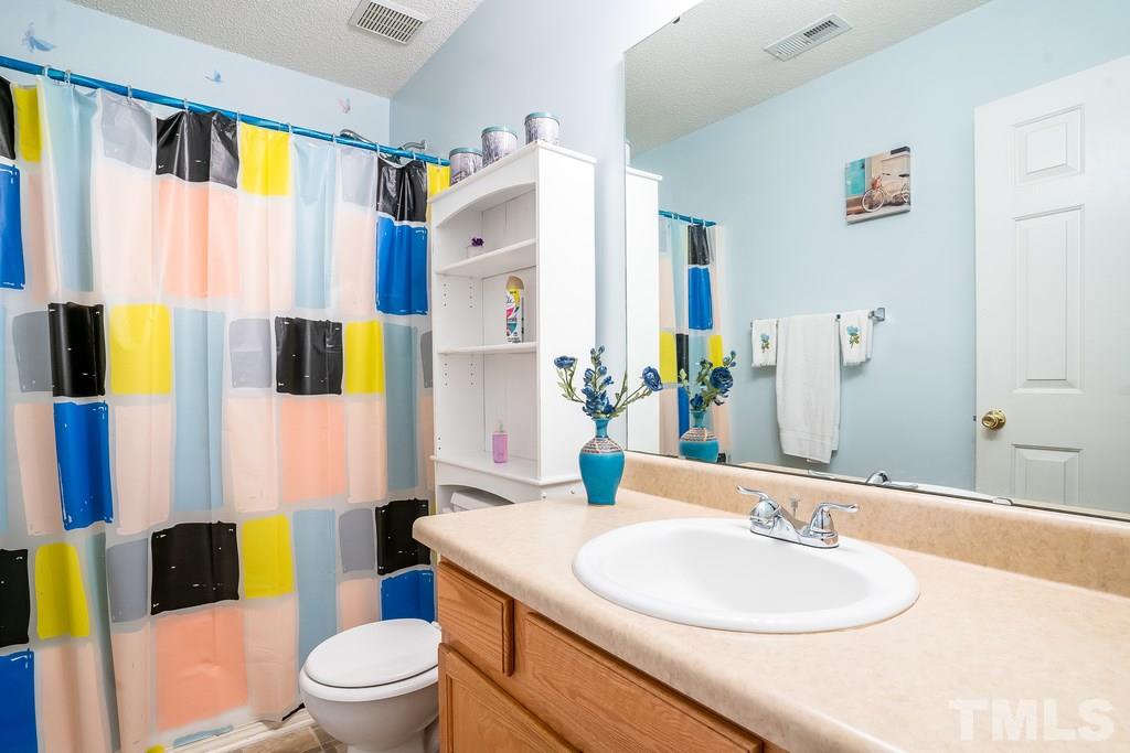 5921 Ricker Road Raleigh, NC 27610 - Photo 17 of 30
