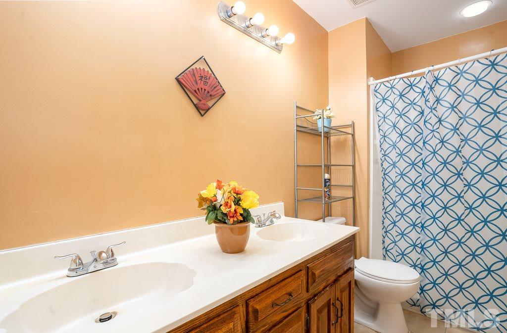 5921 Ricker Road Raleigh, NC 27610 - Photo 25 of 30