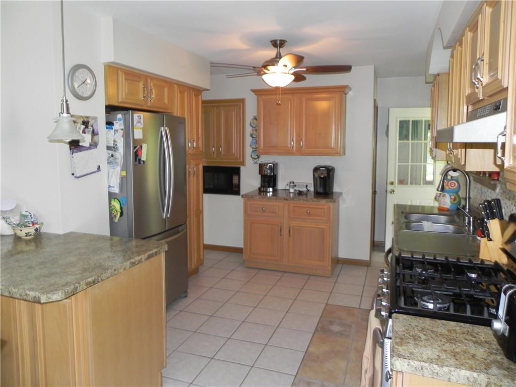 221 Simpson Howell Road Elizabeth, PA 15037 - Photo 10 of 25 Gallery Image 10