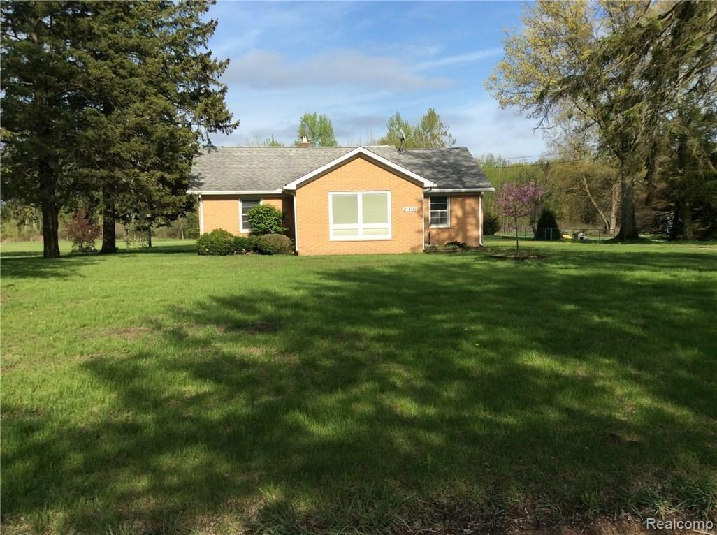 21805 Elwell Road Belleville, MI 48111 - Photo 1 of 18 IMG_0425.JPG
