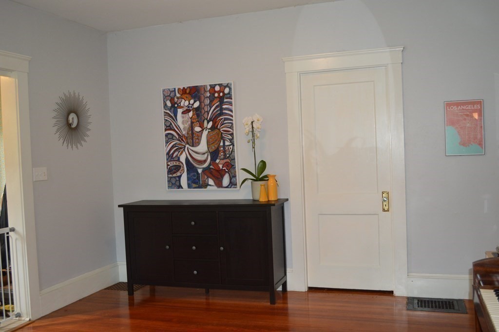 14 Fairbanks Road Framingham, MA 01701 - Photo 4 of 21 Gallery Image 4