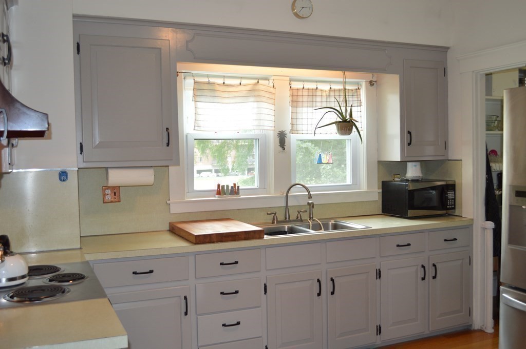 14 Fairbanks Road Framingham, MA 01701 - Photo 7 of 21 Gallery Image 7