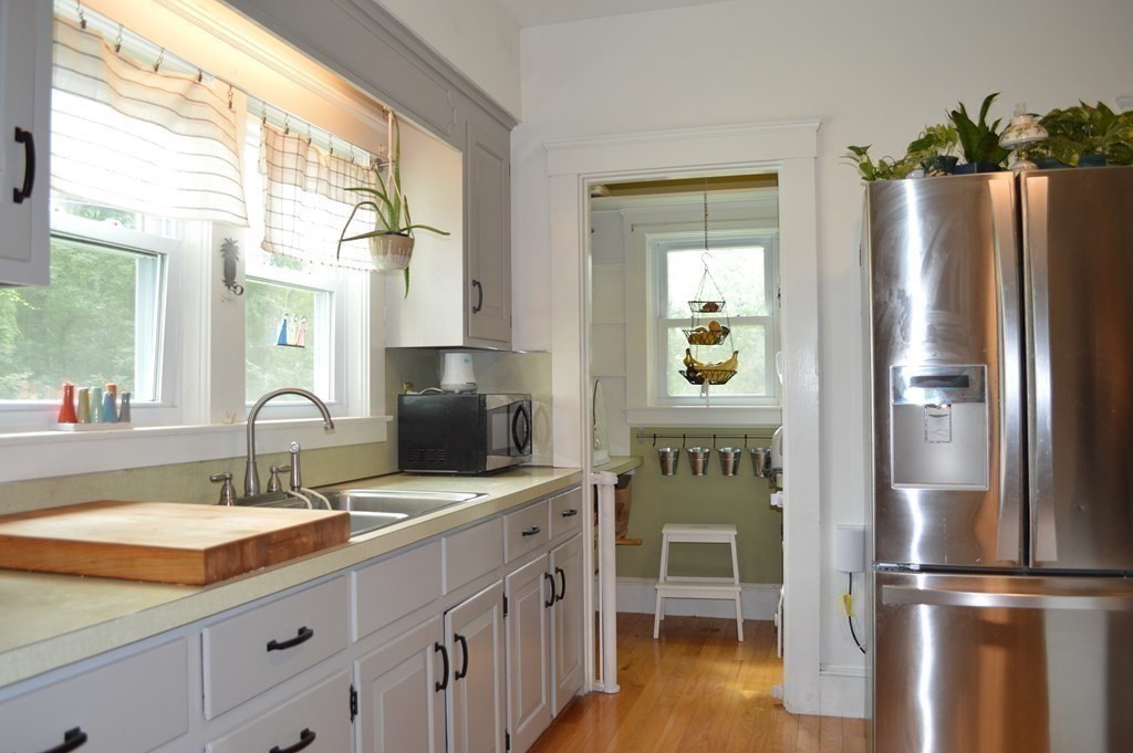 14 Fairbanks Road Framingham, MA 01701 - Photo 9 of 21 Gallery Image 9