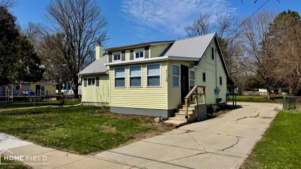 $191,000 | 1310 Frederick Street, Owosso, MI 48867