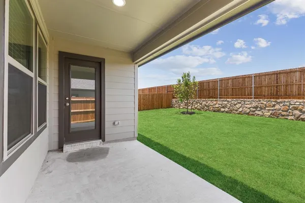 $336,990 | 280 Bright Alcove Court, Lavon, TX 75166