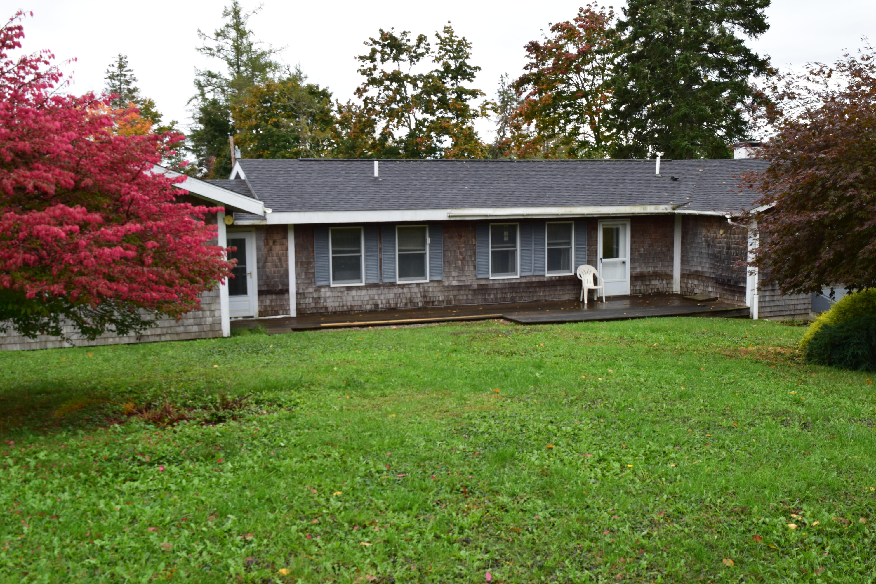 15 Madockawando Road Castine, ME 04421 - Photo 9 of 28 DSC_0092 (3)