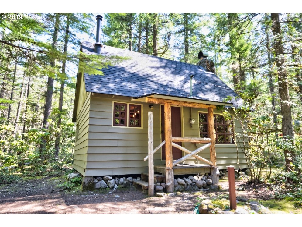 75705 East Road 28 Rhododendron, OR 97049 - Photo 1 of 28 Gallery Image 1