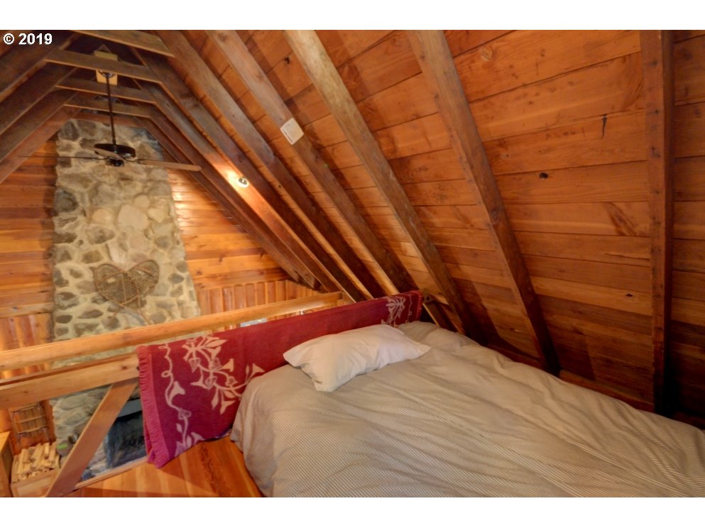 75705 East Road 28 Rhododendron, OR 97049 - Photo 20 of 28 Gallery Image 20