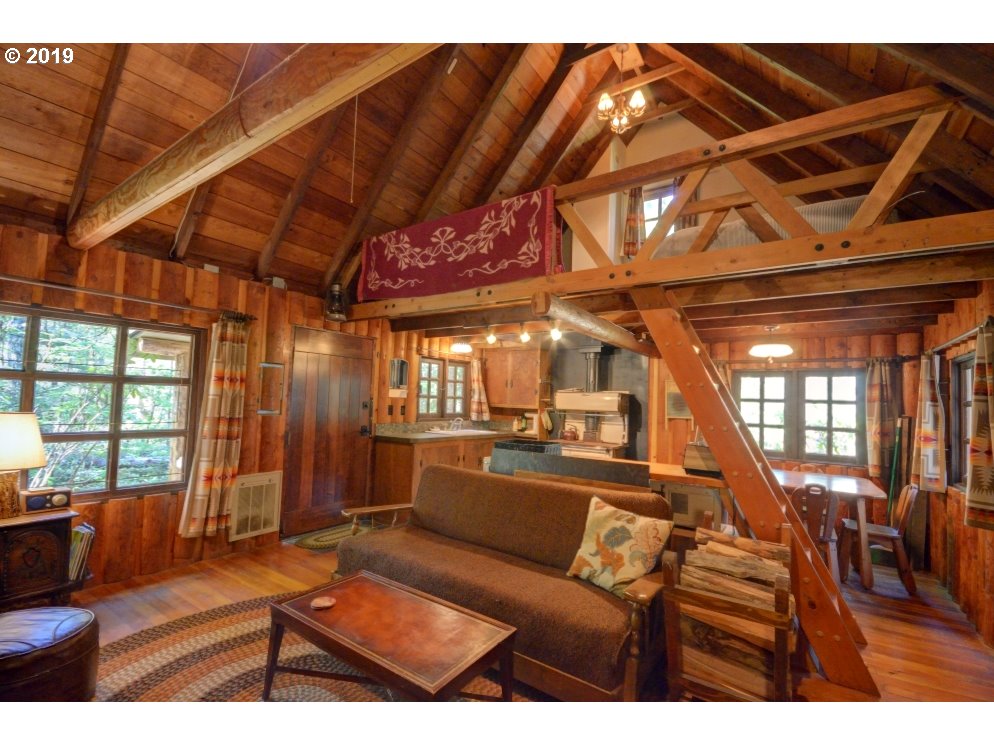 75705 East Road 28 Rhododendron, OR 97049 - Photo 4 of 28 Gallery Image 4