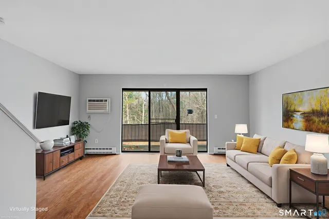 $249,900 | 135 Wellington Drive, Unit 135, Farmington, CT 06032