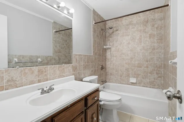 $249,900 | 135 Wellington Drive, Unit 135, Farmington, CT 06032